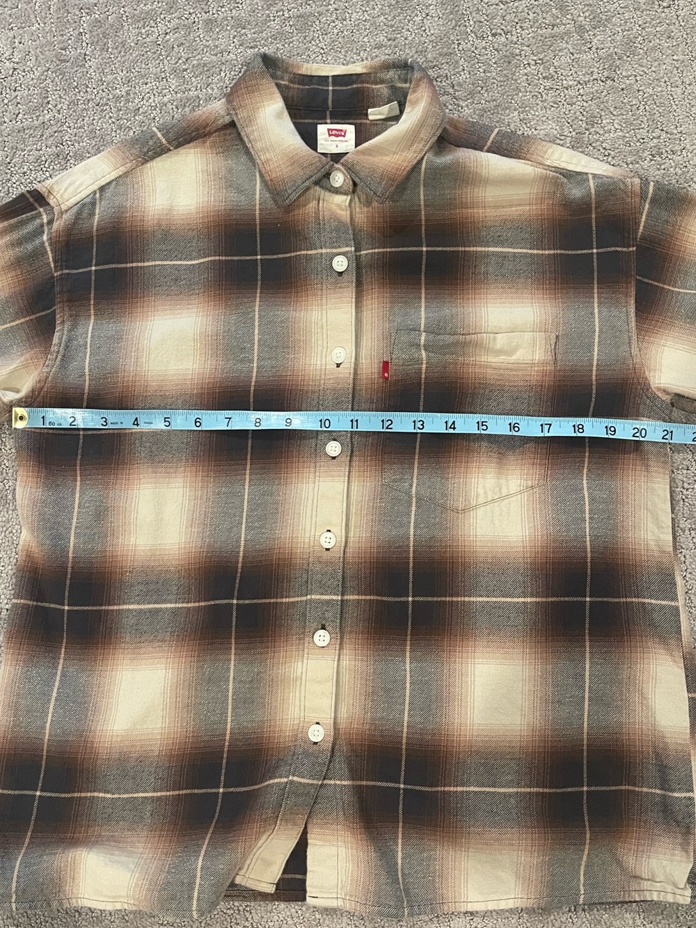 Levi's Women's Henri Plaid Button-Down Flannel Shirt in Brown, Beige and Black, - Picture 7 of 16